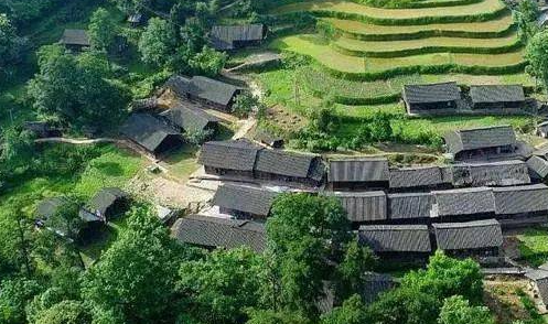 湖南省湘西州龙山县茅坪乡长兴村图片