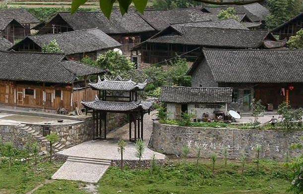 湖南省湘西州龙山县茅坪乡子龙村图片
