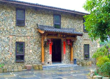 龙头山乡古圳头社区石头民居图片