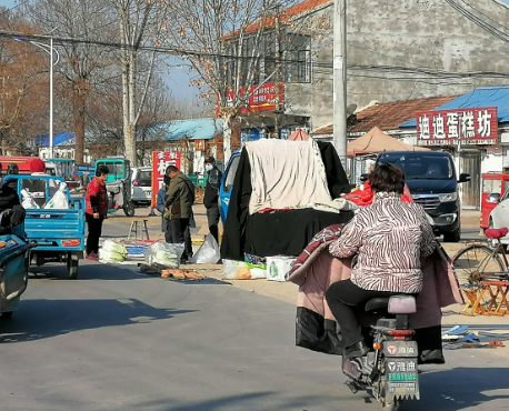 济源市下冶镇路边市场图片